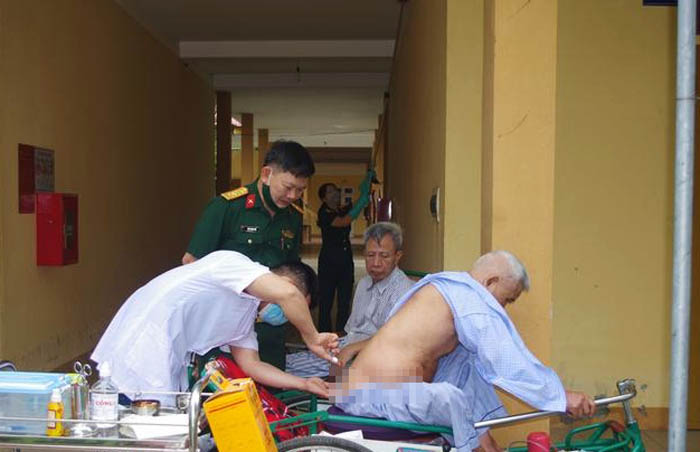 Tri ân bằng cả trái tim

